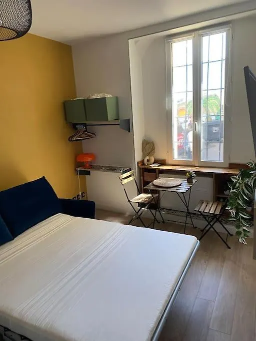 Studio Cosi Plein Coeur Du Panier Marseille 0*,  France