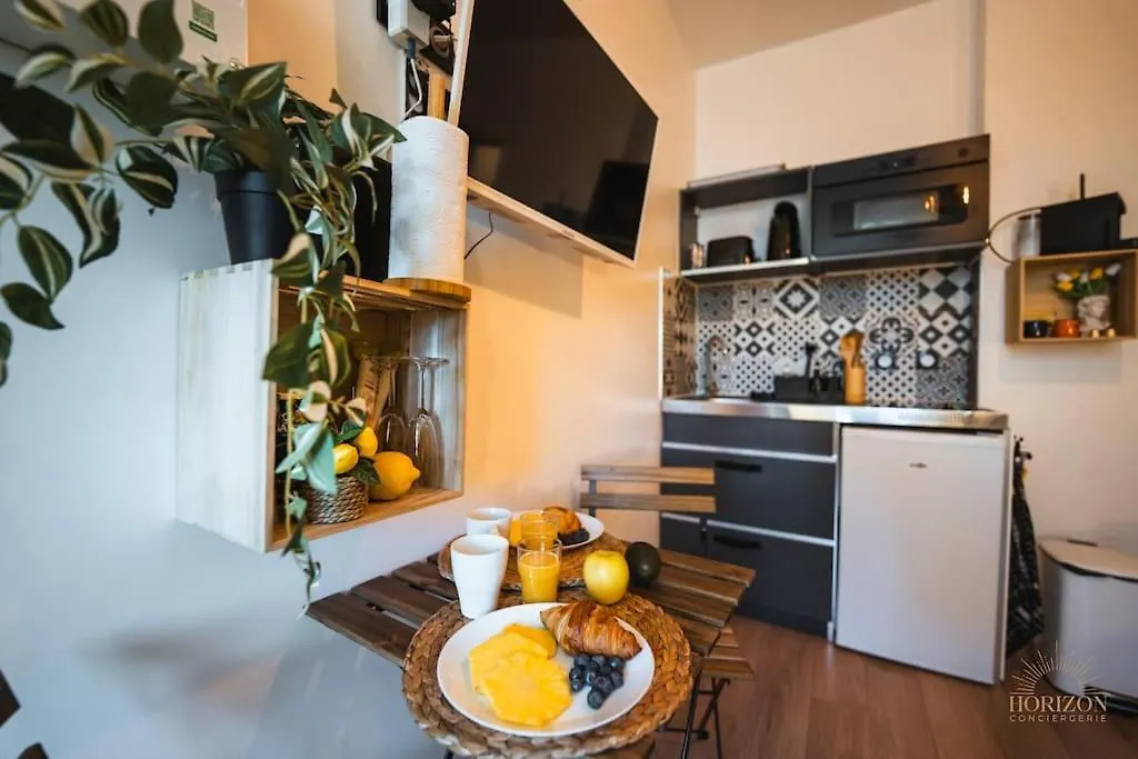 Studio Cosi Plein Coeur Du Panier مارسيليا 0*,  فرنسا